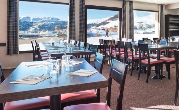 Hotel Les Bergers, Alpe d'Huez, Dining Room